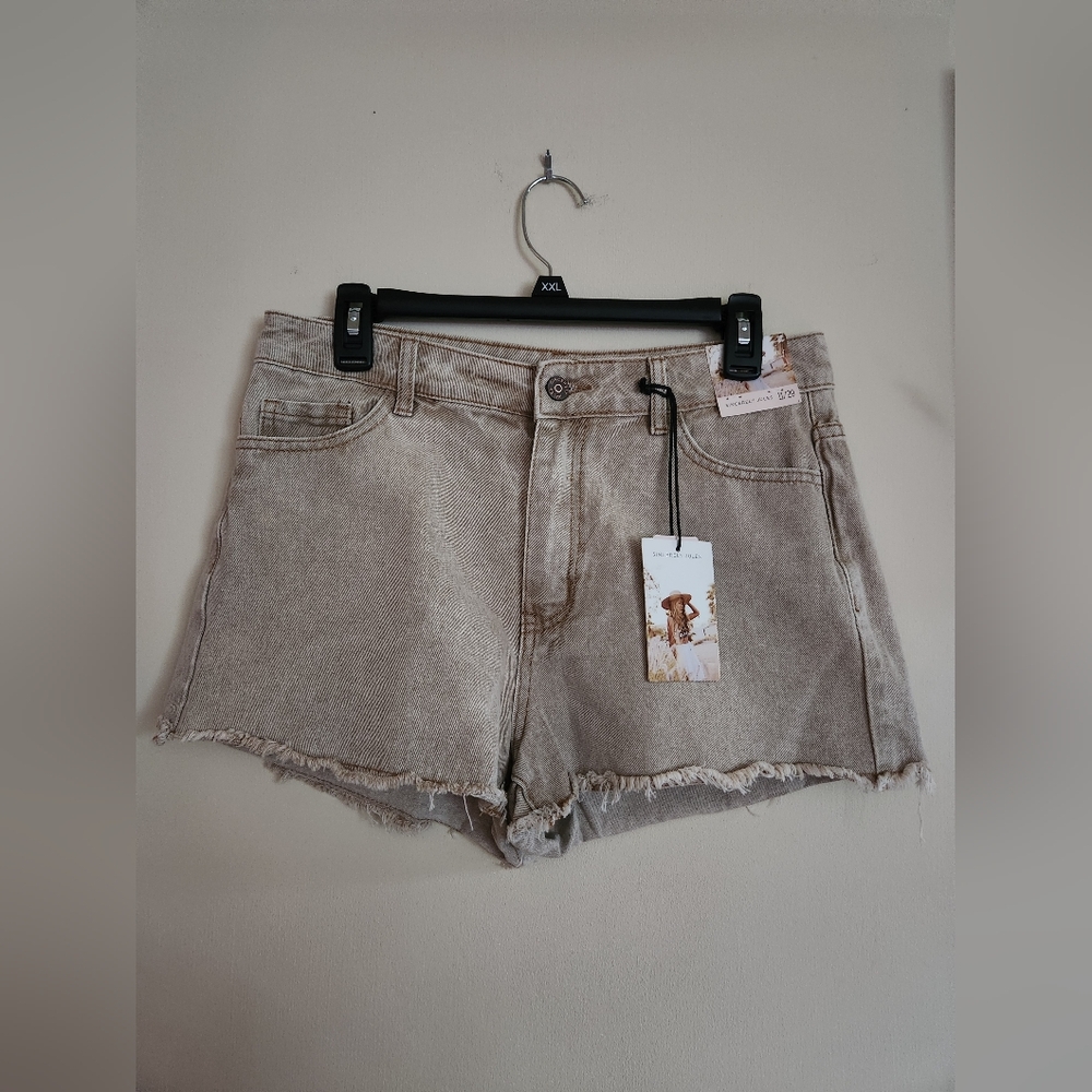 Sincerely Jules Distressed Jean Shorts Tannish Brown 11/29 NWT